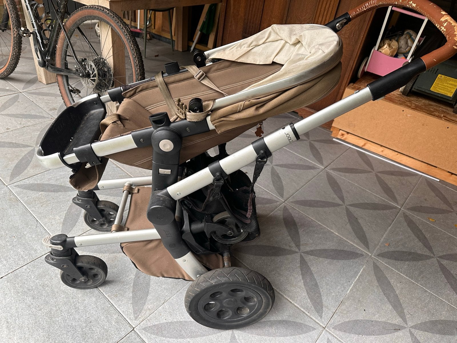 Joolz Kinderwagen met Wiegje en Accessoires, Gebruikt, Combiwagen, Met reiswieg, Ophalen