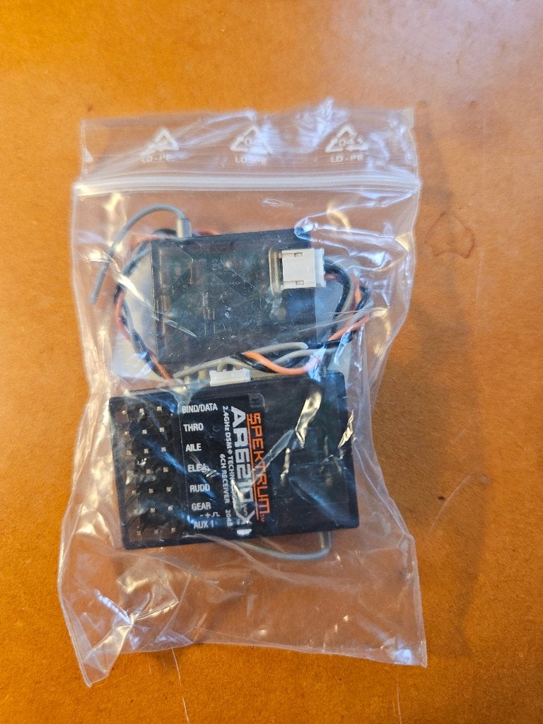 Spektrum AR6210 DSMX 6-kanaals ontvanger – nieuw, Ophalen of Verzenden, Nieuw