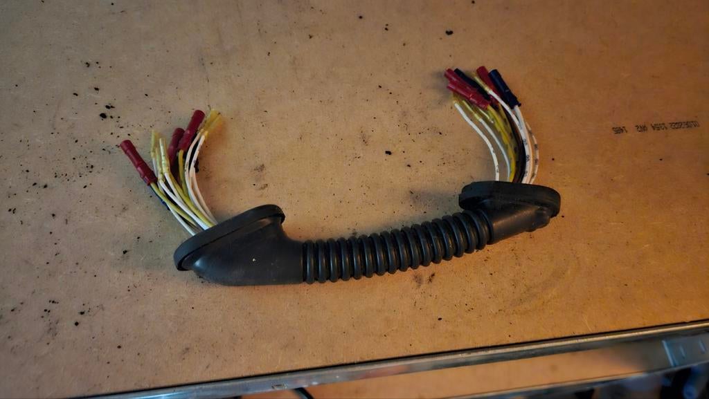 Kabelboom met rubberen doorvoer Golf V Gti reparatieset, Ophalen of Verzenden, Gebruikt, Universele onderdelen