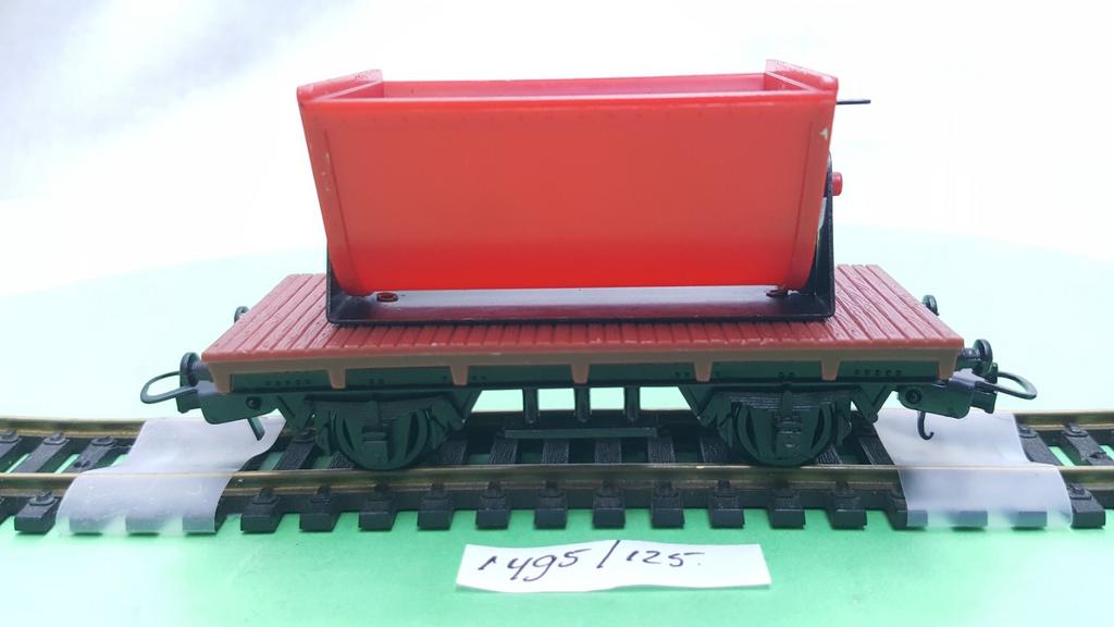 Lima HO 2005 Goederenwagen: kiepwagen met palwerk 1967, Hobby en Vrije tijd, Modeltreinen | H0, Gelijkstroom, Wagon, Ophalen of Verzenden