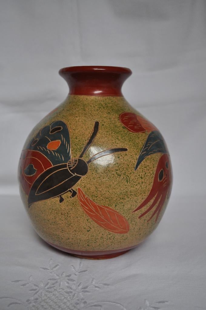 Vintage Pottery Vaas Vlinder 16 cm, Gebruikt, Overige kleuren, Aardewerk of Porselein, Ophalen of Verzenden