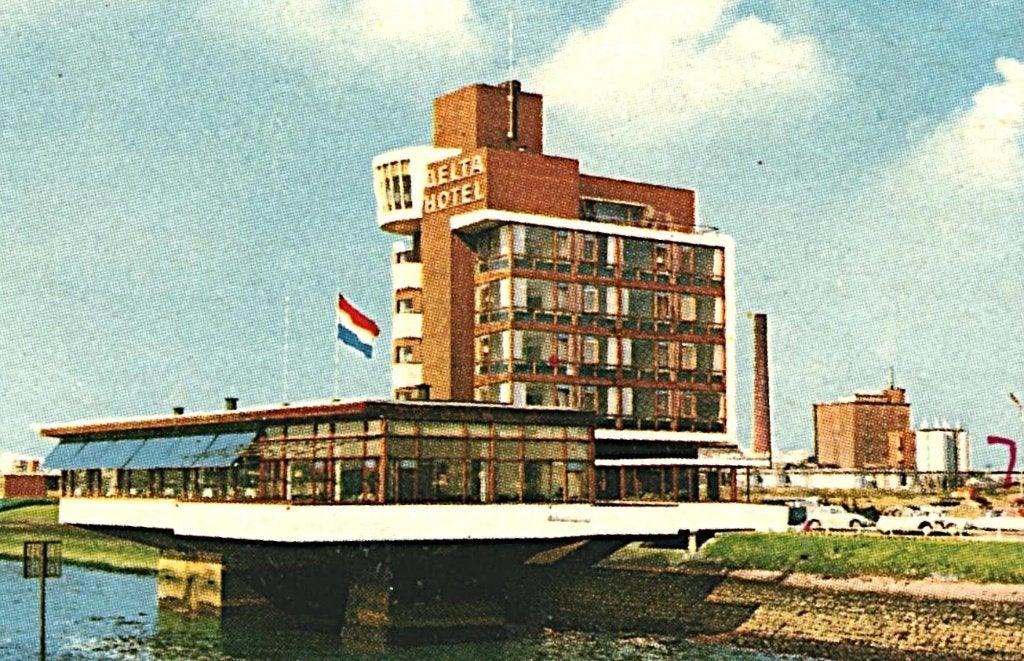 947394	Vlaardingen	 	Nette oude kaart Onbeschreven, Ophalen of Verzenden, 1960 tot 1980, Ongelopen, Zuid-Holland