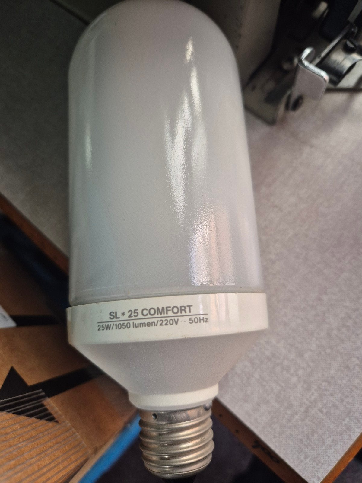 Philips SL*25 Comfort 25W/1050 lumen/220V gloeilamp, Ophalen, Wit, Gebruikt, Kunststof