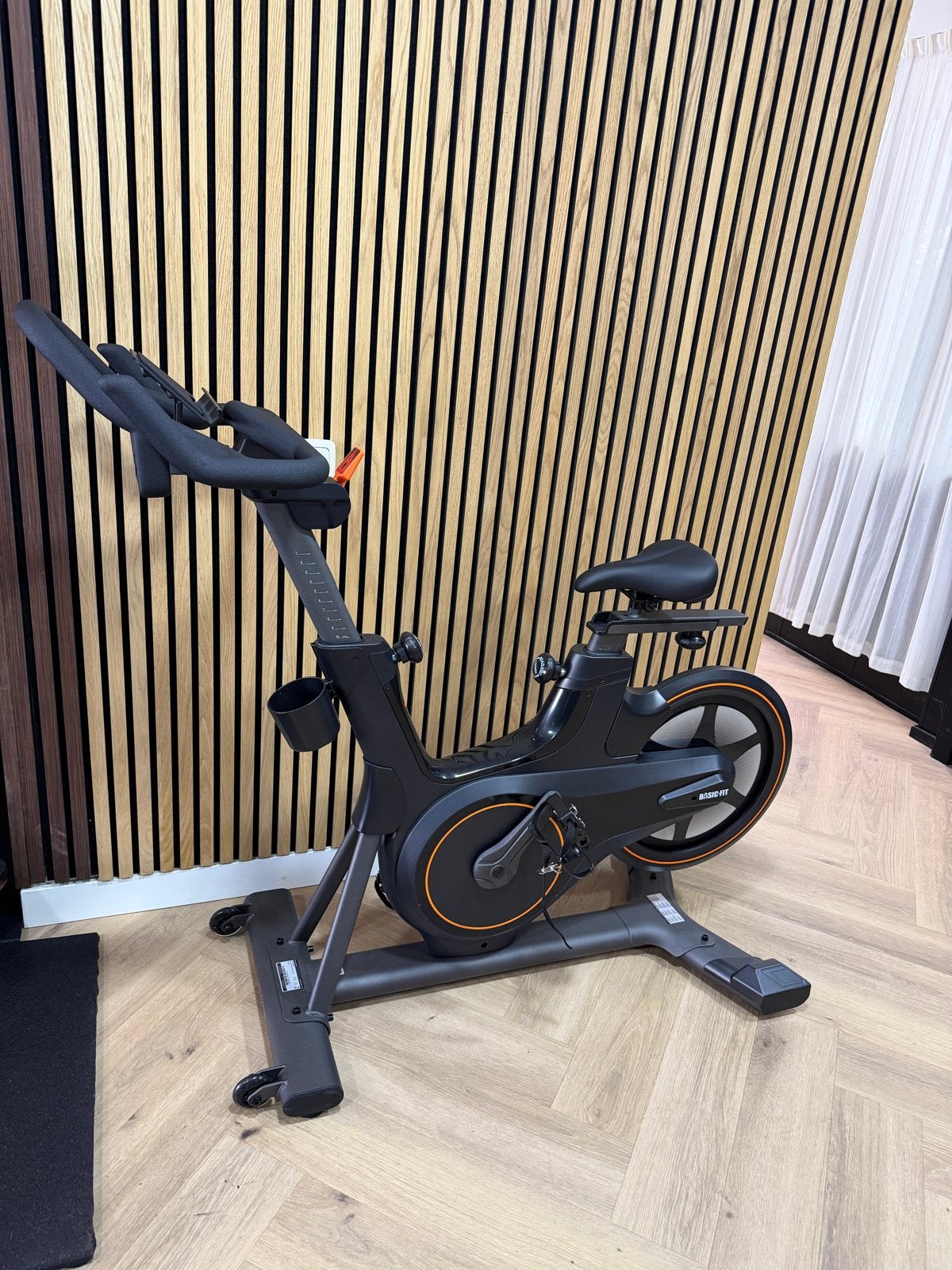 Matrix Indoor Cycle ICR-BF smartbike - hometrainer, Ophalen, Zo goed als nieuw, Metaal, Benen