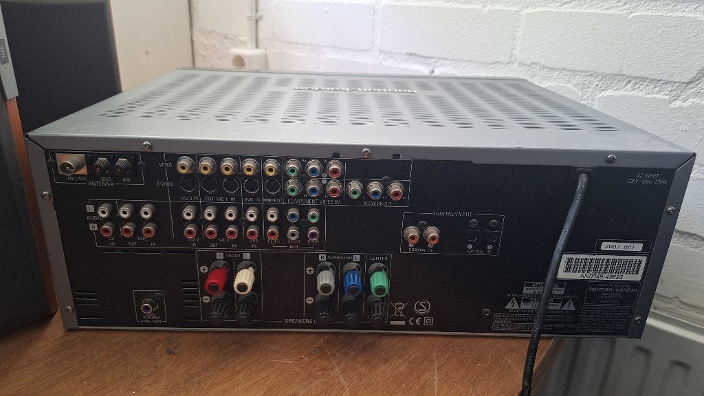 Harman Kardon AVR 132 AV-receiver, Gebruikt, 70 watt of meer, 5.1-systeem, Overige spelers