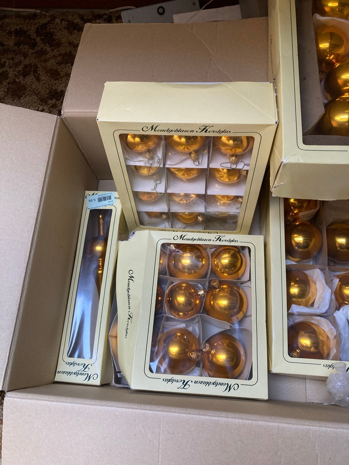 Kunstkerstboom met gouden ballen en slingers, Ophalen, Zo goed als nieuw