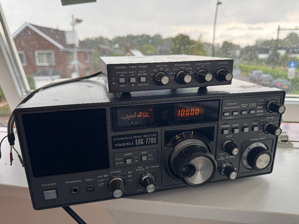 Yaesu FRG-7700 + FRT-7700 HF ontvanger, Ophalen of Verzenden, Gebruikt, Ontvanger