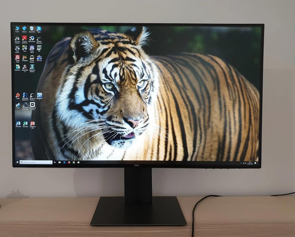 [INBOEDEL TE KOOP] Dell UltraSharp U2719D – 27" QHD Monitor, Ophalen, Draaibaar, IPS, Zo goed als nieuw