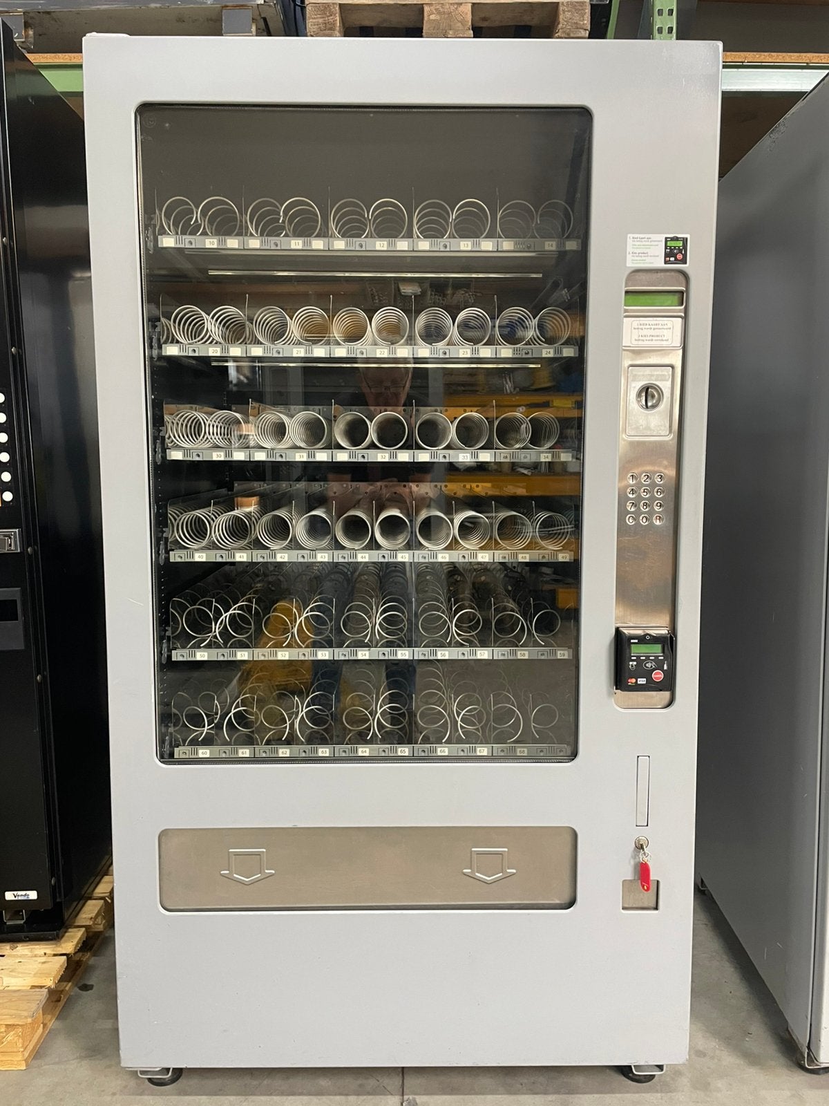 Refurbished Wurlitzer snack- frisdrank automaat., Verzamelen, Ophalen, Gebruikt