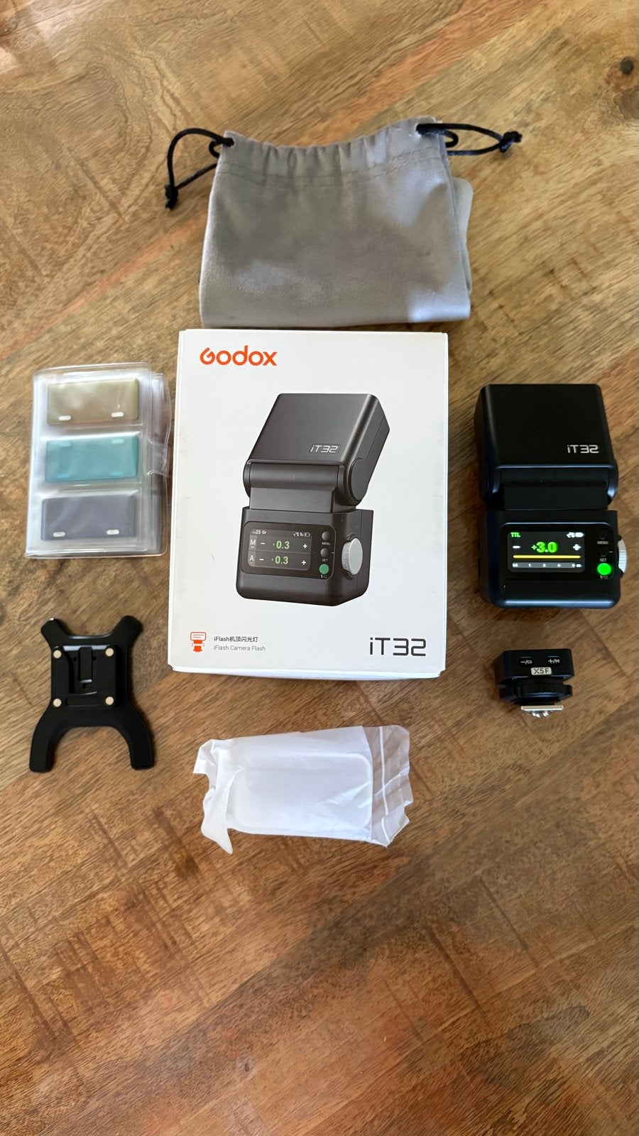 Godox iT32 TTL Flitser + X3F Trigger | Nieuwstaat | Garantie, Diffuser, Externe flitser, Ophalen of Verzenden, Zo goed als nieuw