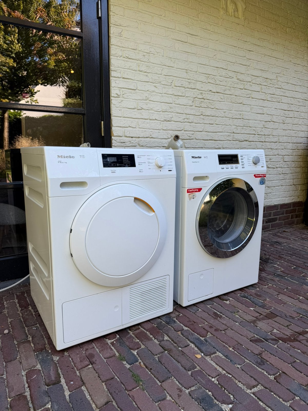 Foto 5 van Miele WKJ131 WPS Powerwash 2.0 wasmachine 8kg 1600 toeren