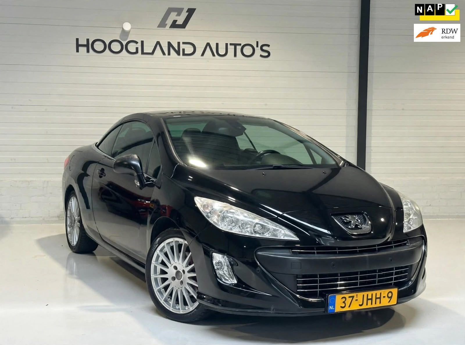 Peugeot 308 CC 1.6 THP Feline Cabriolet NAP, Auto's, Automatische klimaatregeling, Gebruikt, Zwart, 4 cilinders
