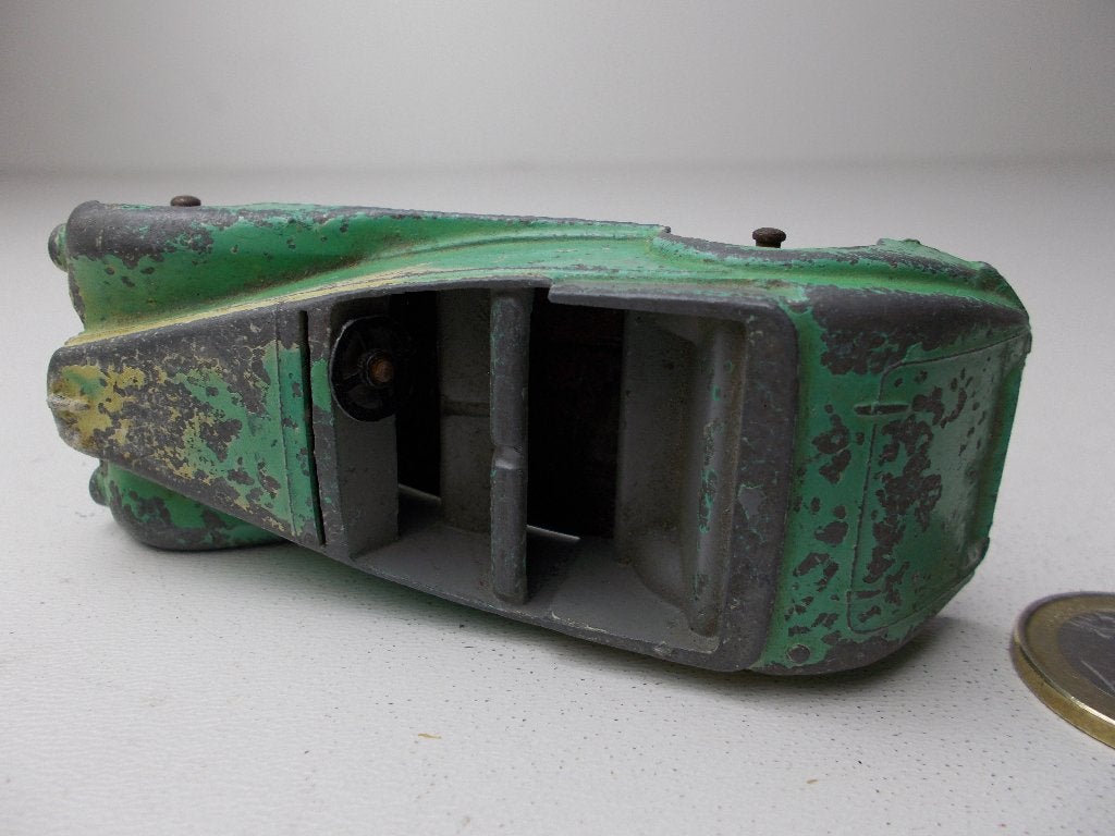 1946 Dinky Toys 38E ARMSTRONG SIDDELEY COUPE (Opknapper.), Ophalen of Verzenden, Gebruikt, Auto, Dinky Toys