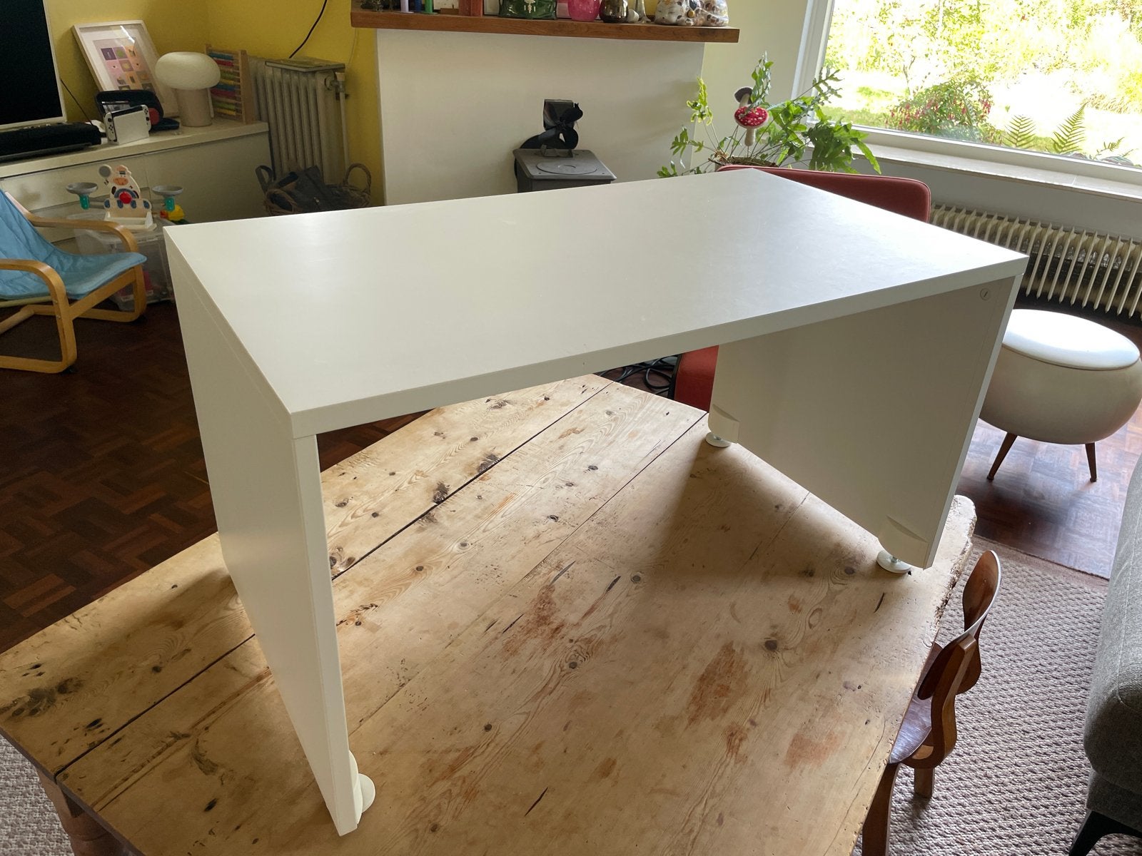 IKEA SMÅSTAD Opbergtafel/Bankje Wit, Kinderen en Baby's, Kinderkamer | Tafels en Stoelen, Ophalen, Gebruikt, Tafel(s)