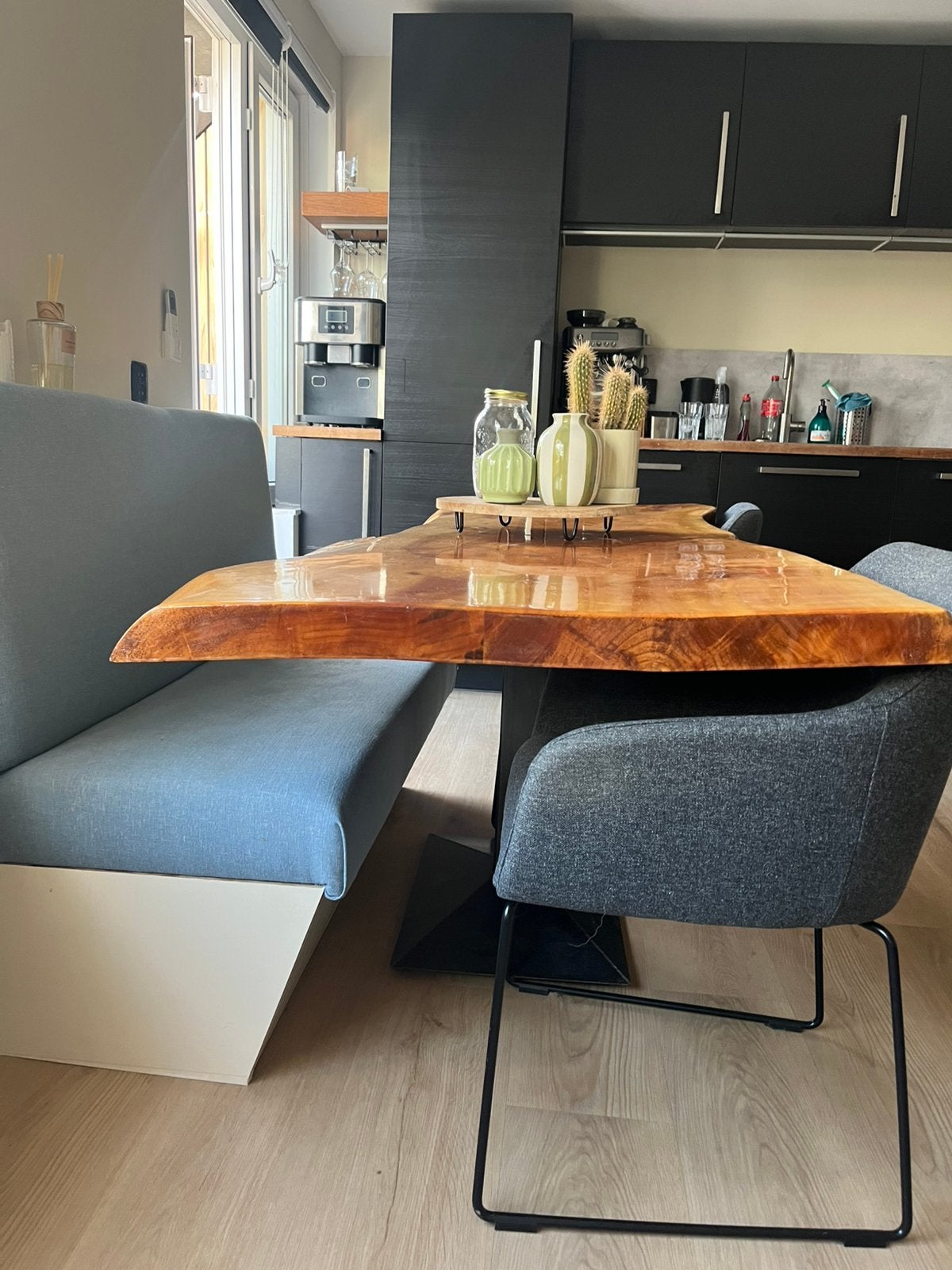 Epoxy eettafel boomstam, Ophalen, 200 cm of meer, 50 tot 100 cm, Zo goed als nieuw