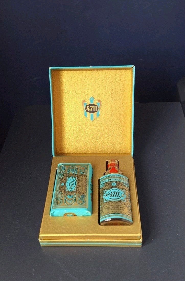 Geschenkverpakking met 4711 zeep en eau de cologne ongeopend, Ophalen of Verzenden, Zo goed als nieuw