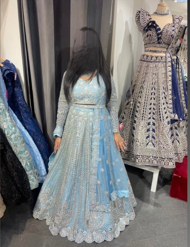 Schitterende Babyblauwe Lehenga Choli – Splinternieuw!, Ophalen of Verzenden, Zo goed als nieuw, Accessoires