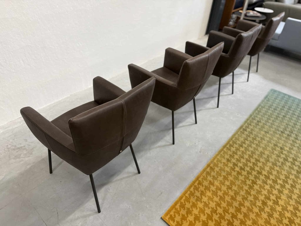 4 Nieuw Design on Stock Moka eetkamerstoel bruin Stoel, Leolux, Info@leolux.nl, Minder dan 75 cm, Nieuw