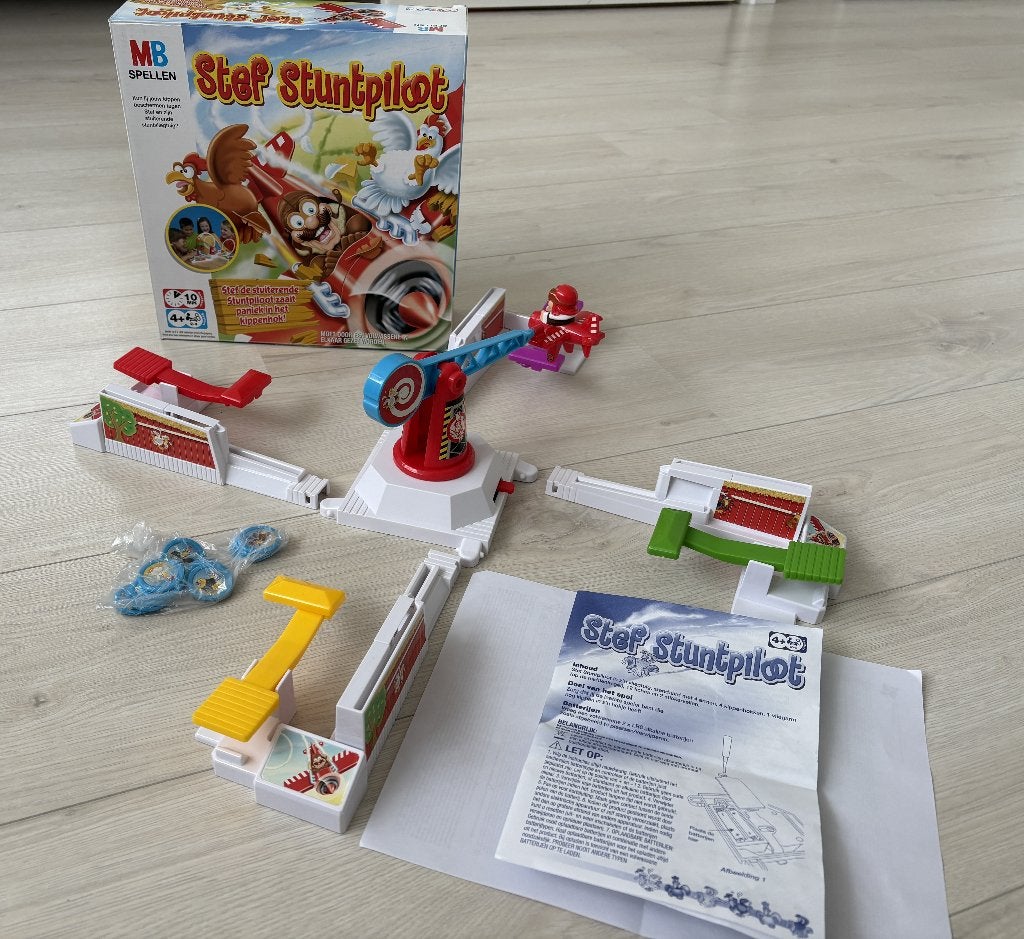 Stef Stuntpiloot spel in zeer goede staat, Een of twee spelers, Ophalen, Zo goed als nieuw, Hasbro