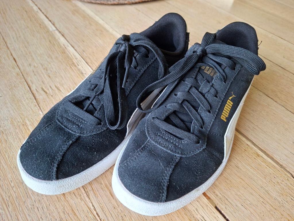 Puma Soft Foam maat 38, Puma, Ophalen of Verzenden, Gedragen, Sportschoenen