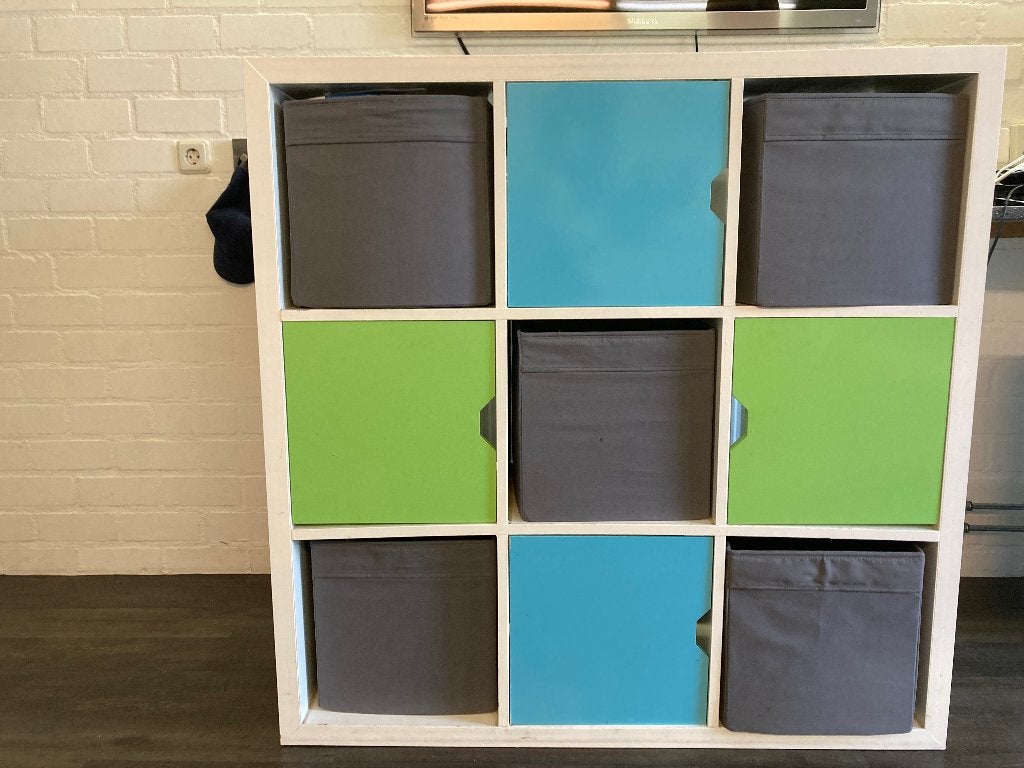 Speelgoed kast: 9 vakken, Kinderen en Baby's, Kinderkamer | Commodes en Kasten, Ophalen, Kast, 105 cm of meer, Minder dan 50 cm