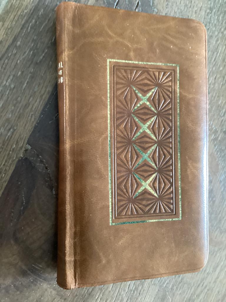 Missaal erg mooi ,uit het jaartal 1938… mooi antiek boekje, Antiek en Kunst, Antiek | Religie, Ophalen of Verzenden