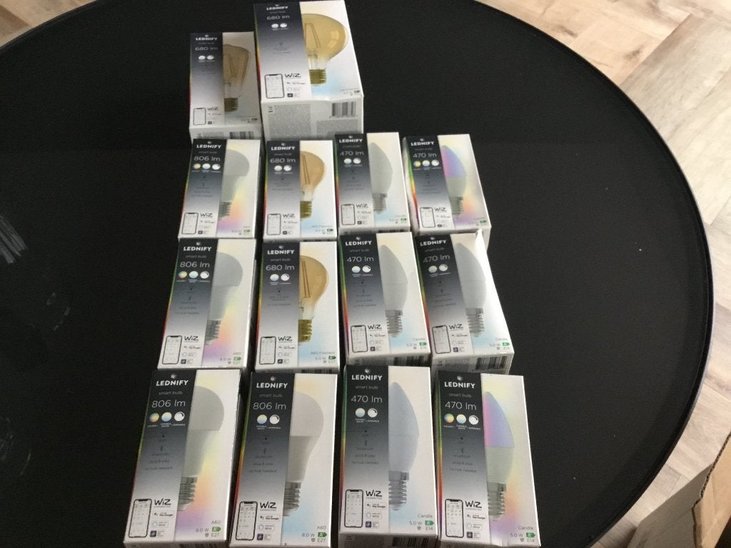 14 nieuwe wiz led lampen d5a, Ophalen of Verzenden, Nieuw, E27 (groot), Led-lamp