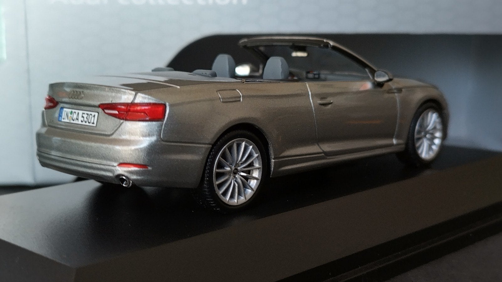 Audi A5 Cabrio Florett Silver 1:43 Spark Pol, Overige merken, Auto, Verzenden, .