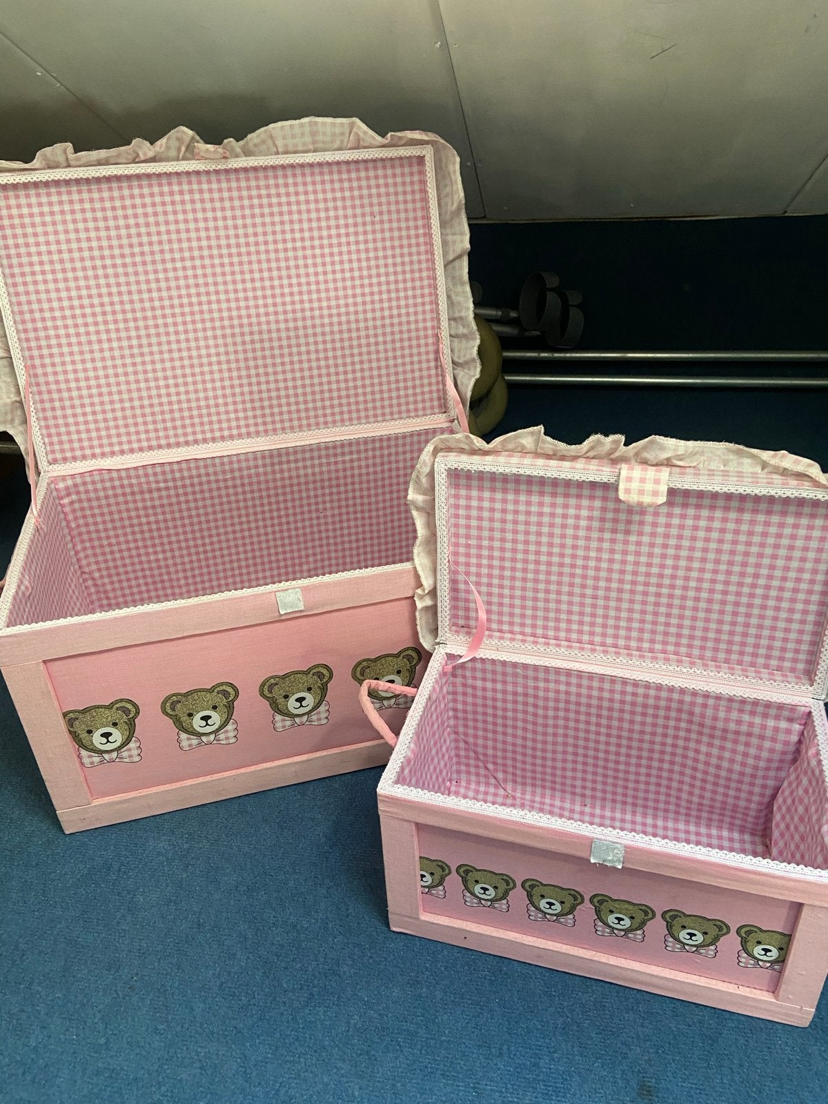 Leuke set voor kinderkamer: schilderijtjes en opbergkisten, Ophalen, Gebruikt, Meisje