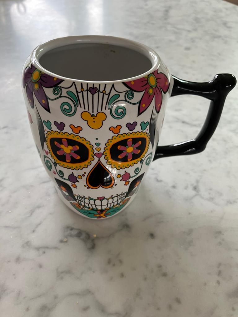 Disney exclusive mok coco, Verzamelen, Ophalen of Verzenden, Overige figuren, Zo goed als nieuw, Servies
