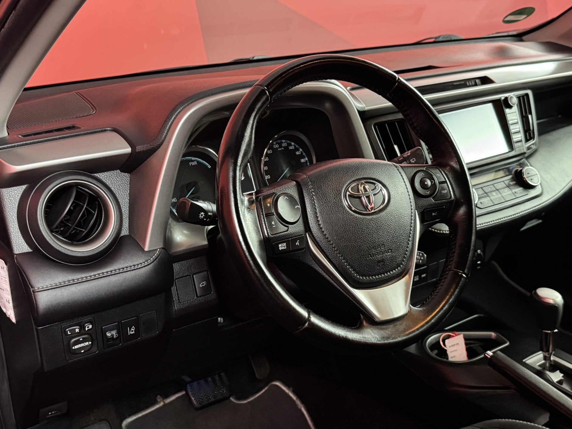 Toyota RAV4 2.5 Hybrid Dynamic | Navigatie | Climate Control, Automatische klimaatregeling, Stof, Gebruikt, Zwart