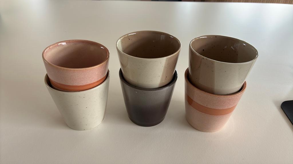 6 koffiekopjes hk living look, Huis en Inrichting, Keuken | Servies, Keramiek, Ophalen of Verzenden, Zo goed als nieuw, Overige stijlen