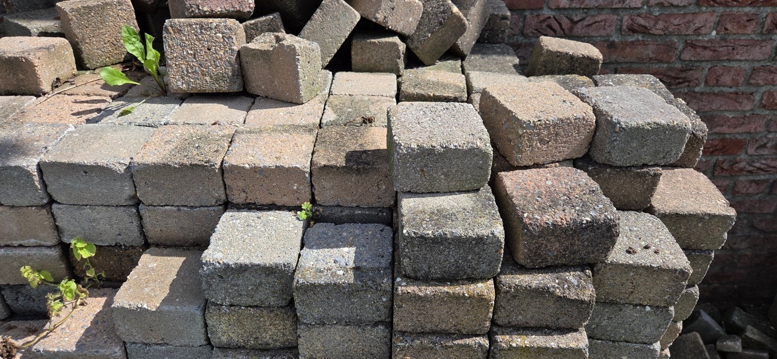 Diverse stenen voor tuin of oprit, gratis afhalen!, Ophalen, Overige materialen, Gebruikt, 20 tot 40 cm