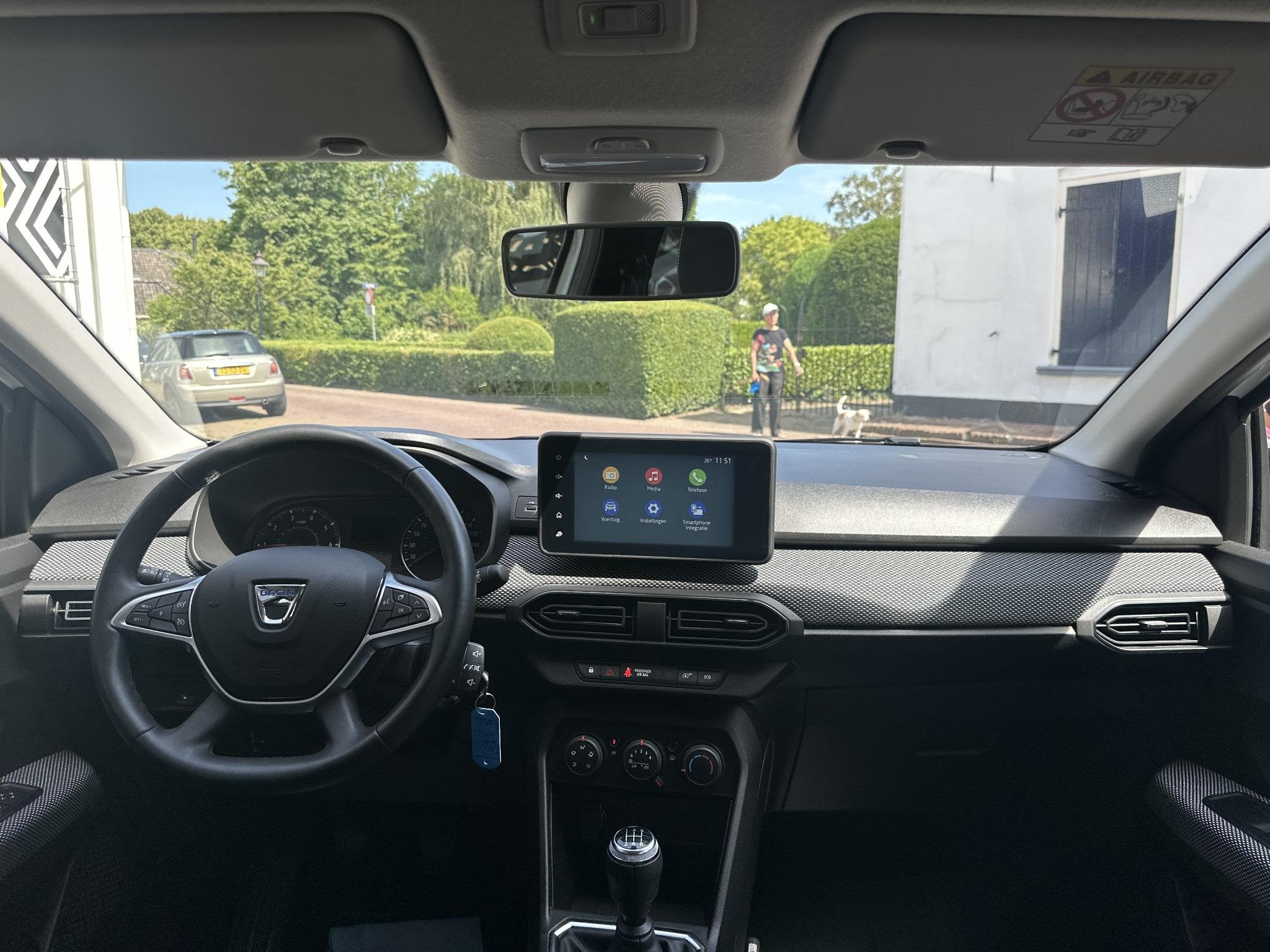 Dacia Sandero 1.0 TCe 90 Comfort | Parkeersensoren achter |, Auto's, Dacia, Voorwielaandrijving, Dealer onderhouden, Stof, Euro 6