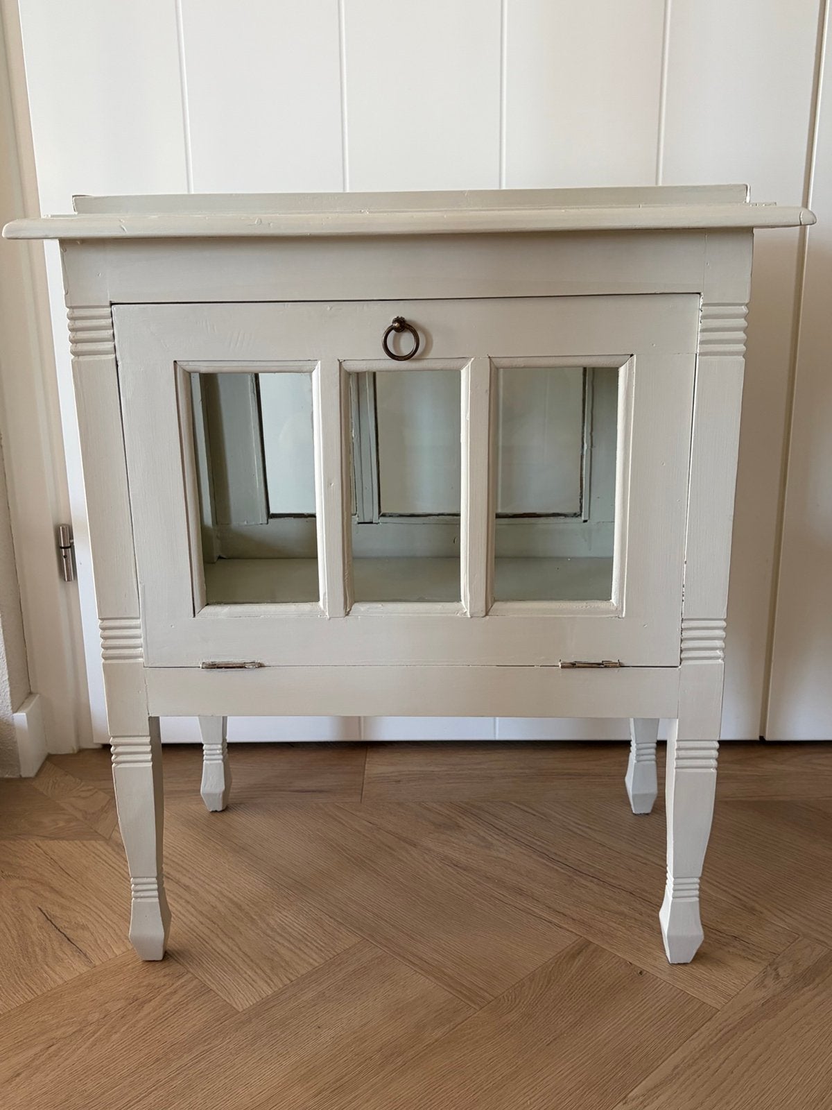 Heel mooi theekastje vitrinekastje  creme 40 x 60 x 71, Huis en Inrichting, Ophalen, Zo goed als nieuw