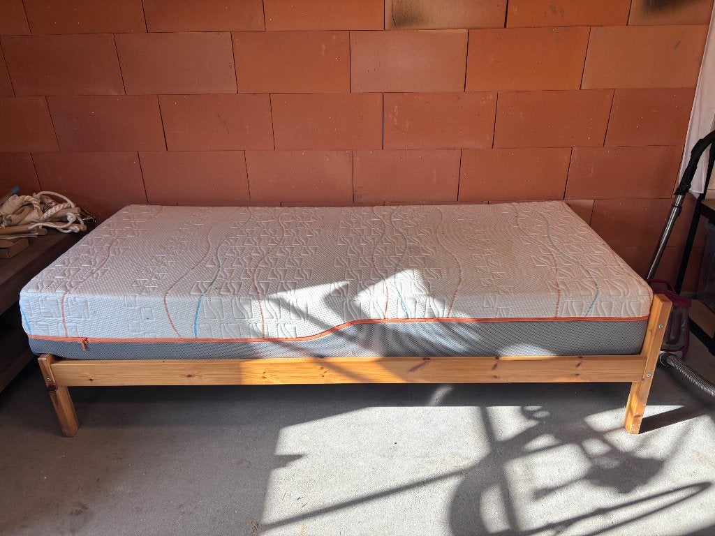 Bed inclusief M-line matras, Ophalen, Gebruikt, 90 cm, Eenpersoons