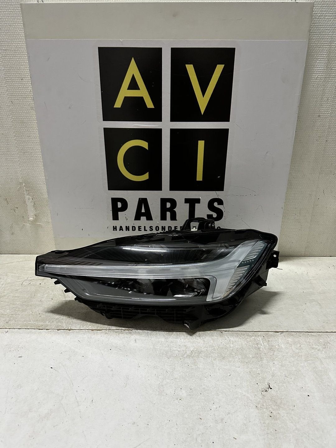 Koplamp Volvo XC60 Xc 60 Full Vol Led 32337374, Auto-onderdelen, Gebruikt, -, -, Ophalen of Verzenden