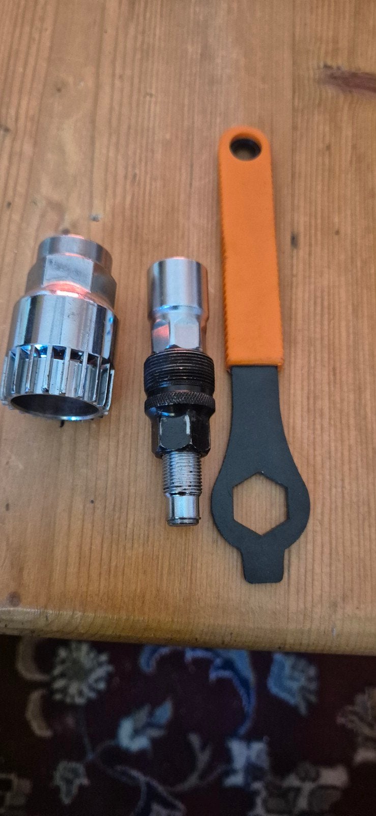 Fietsgereedschap set: cranktrekker, trapas en sleutel, Ophalen, Gebruikt, Crankstelgereedschap