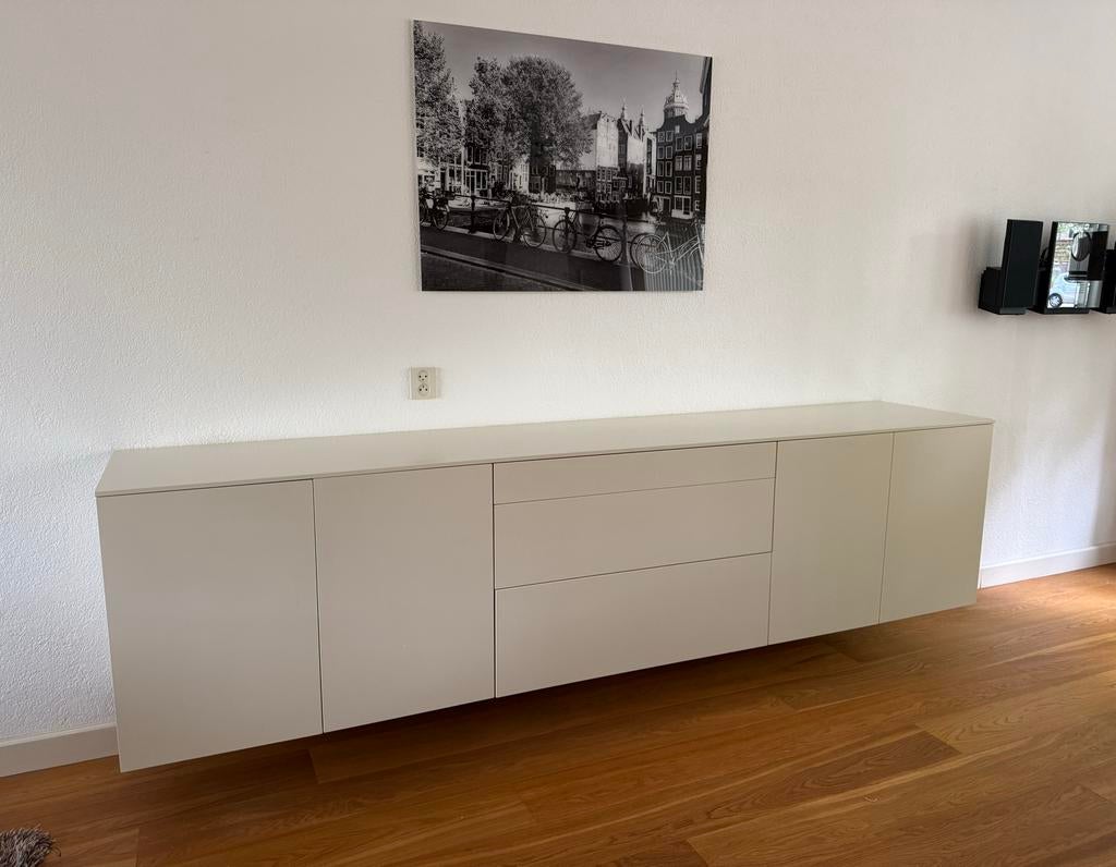 Moderne zwevende dressoir/tv-meubel, off white, Ophalen, Zo goed als nieuw, 200 cm of meer, Modern
