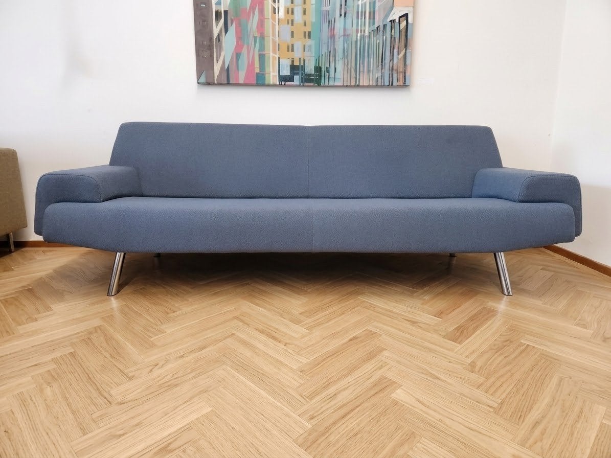 Cloak Sky | 3,5 zitsbank | Blauw Ploegwool, Modern design Hans Daalder, Driepersoons, 75 tot 100 cm, Ophalen of Verzenden