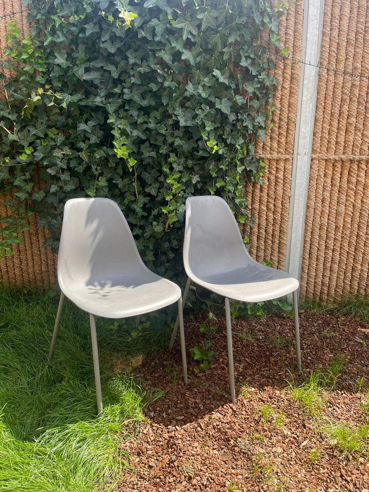 Twee Stoelen Tuinstoelen, Ophalen, Zo goed als nieuw, Kunststof