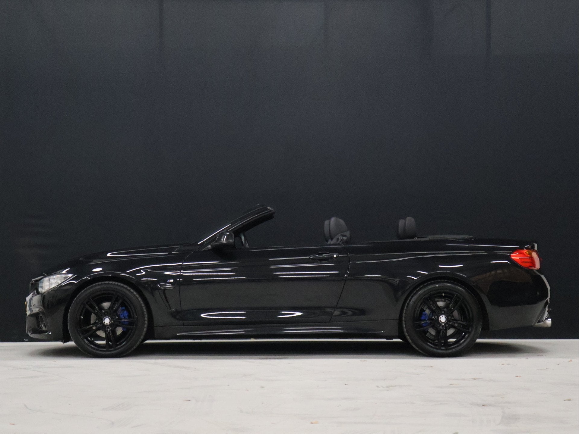 BMW 4 Serie Cabrio 420i High Executive M Sport [NEKVERWARMIN, Auto's, Automaat, Dealer onderhouden, Gebruikt, Cabriolet