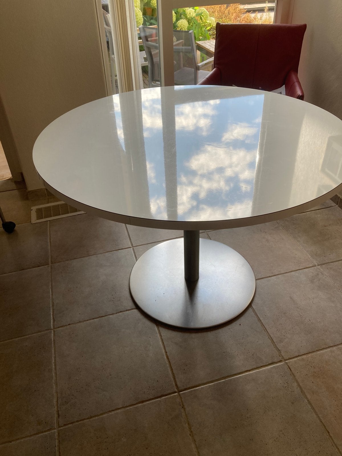 Ronde tafel, Huis en Inrichting, Ophalen, 100 tot 150 cm, Rond, Zo goed als nieuw