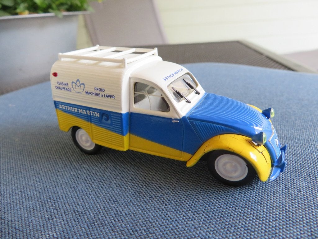 Norev Citroen 2CV AZU Bestel eend ARTHUR MARTIN, Ophalen of Verzenden, Gebruikt, Auto, Norev