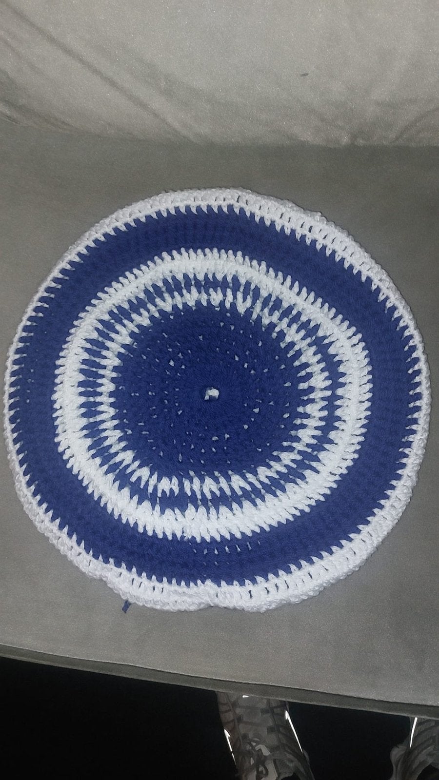 Handgemaakte Rasta Pet - Blauw/Wit Gehaakt, Ophalen of Verzenden, Nieuw, One size fits all, Pet