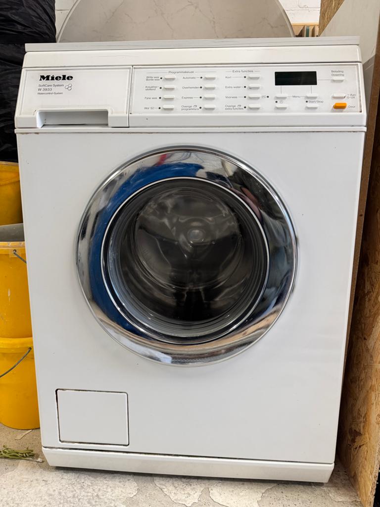 Miele W3933 - Wasmachine - 1600 tpm, Witgoed en Apparatuur, Wasmachines, Ophalen, 6 tot 8 kg, Gebruikt, 1600 toeren of meer