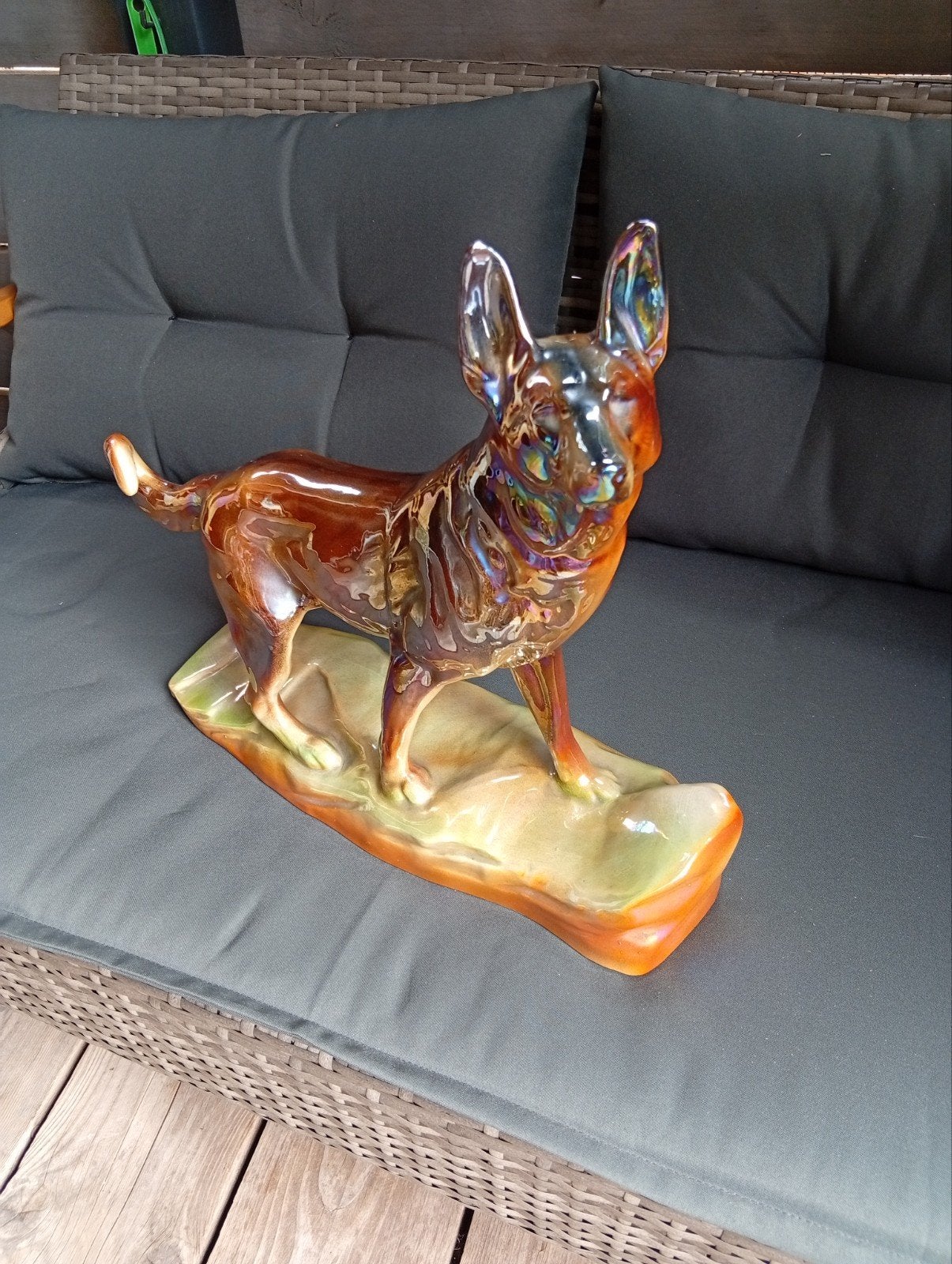 Vintage Keramische Duitse Herder Figuur - Glanzend Bruin, Antiek en Kunst, Antiek | Keramiek en Aardewerk, Ophalen of Verzenden