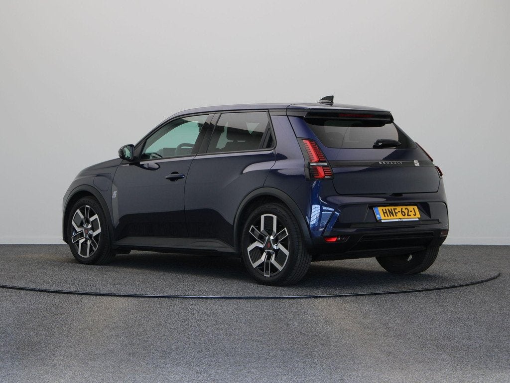 Renault 5 urban range techno 40 kWh | Stoel- en stuurwielver, Auto's, Renault, Stof, Gebruikt, Blauw, 122 pk