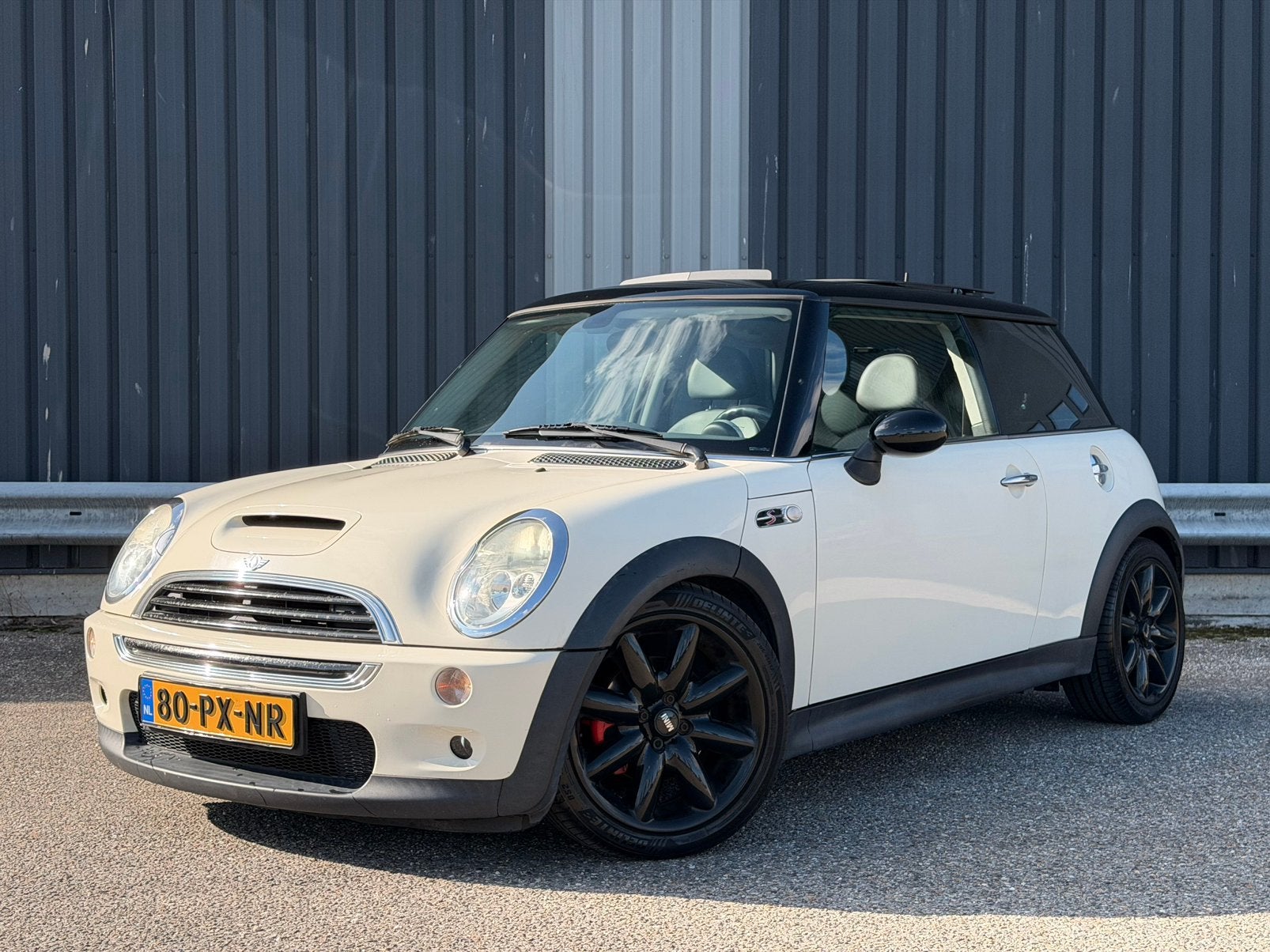 Mini 1.6 16V Cooper S | Gereviseerde Motor!, Voorwielaandrijving, Zwart, 4 cilinders, 4 stoelen