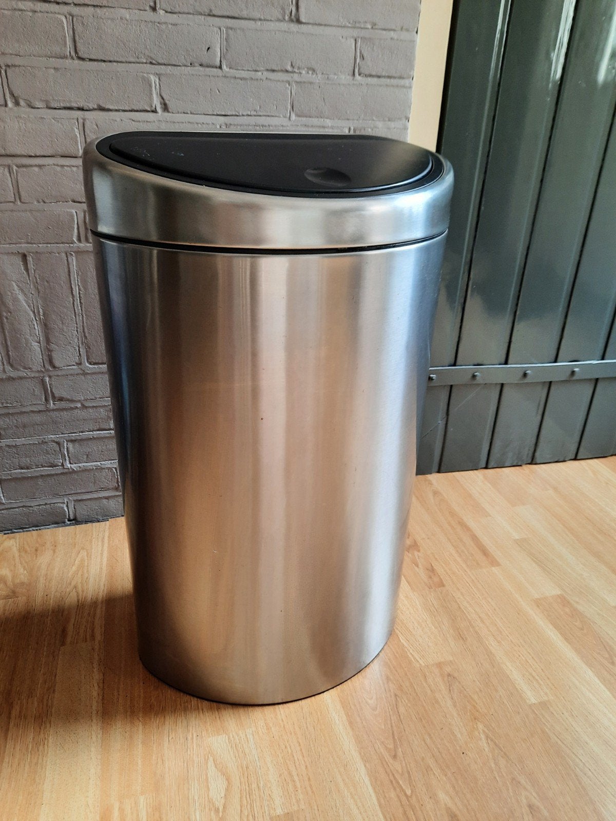 Huishoud prullenbak, Ophalen, Gebruikt, 40 liter of meer, Rvs